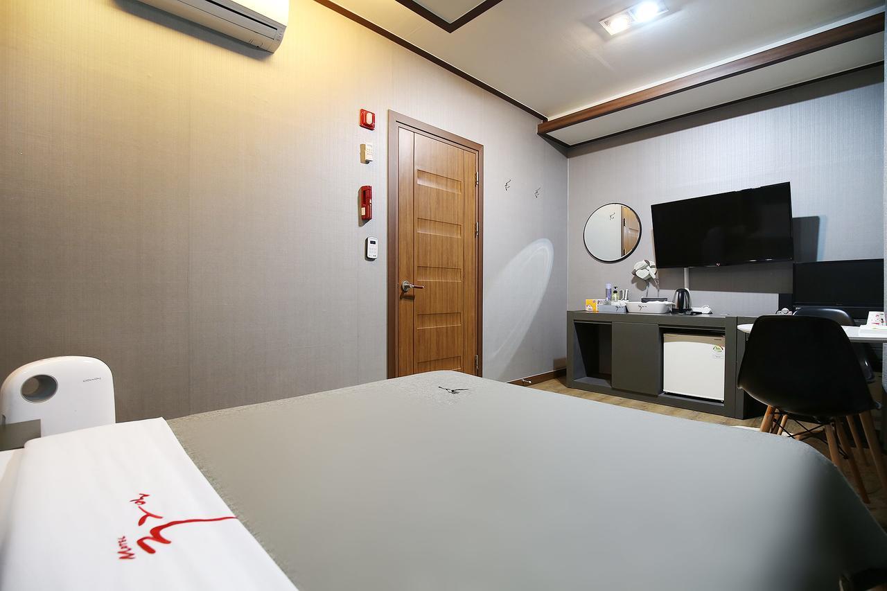 Motel 32Days Yeongdong Exterior foto