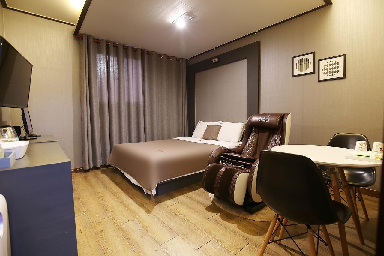 Motel 32Days Yeongdong Exterior foto